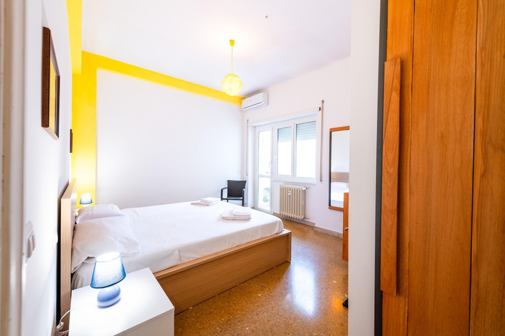 Casa Aniene in Rome With 2 Bedrooms and 1 Bathrooms