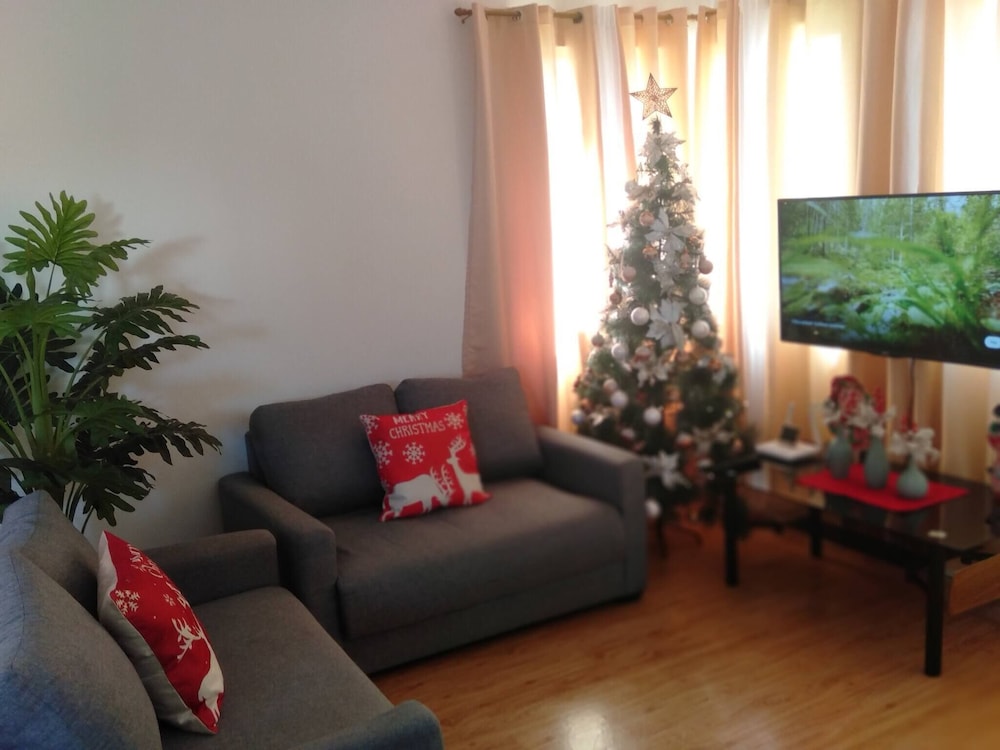 Avida 3-bedroom Vacation House With Pool