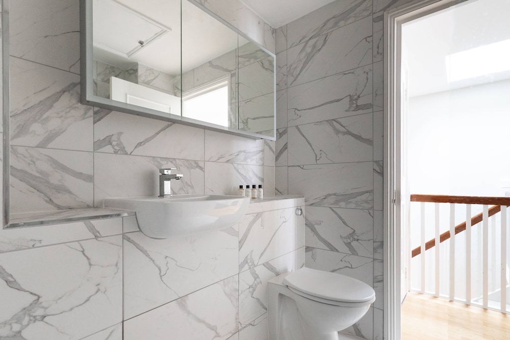 Canning Place Mews by Onefinestay