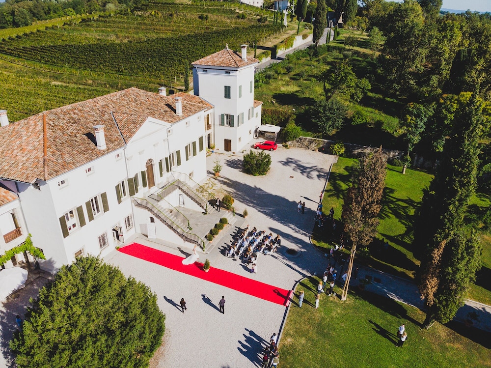 Villa Dragoni