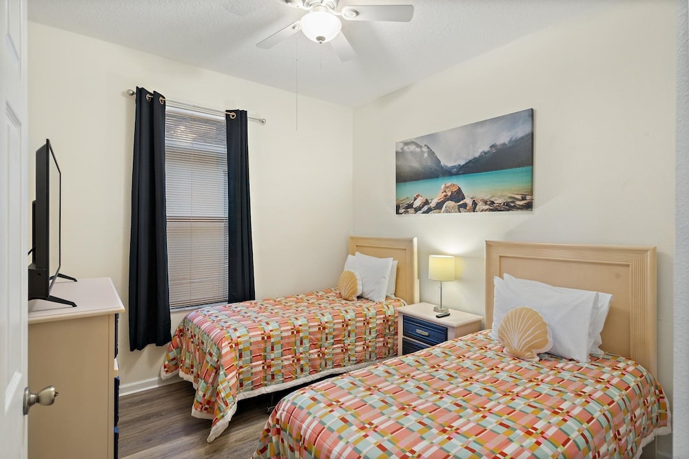 Windsor Palms Resort 4 Bedroom Pool Home + Game Room 4 Home