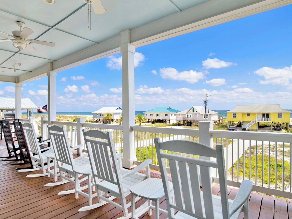 Barefeet Retreat by Southern Vacation Rentals