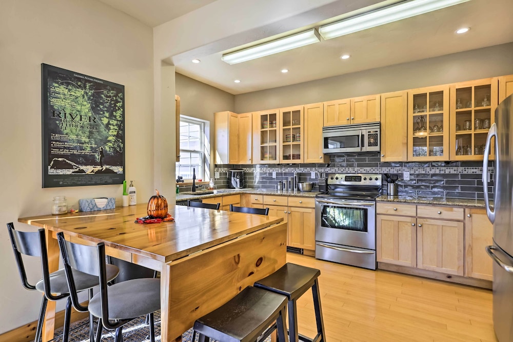 Lovely Fraser Retreat w/ Hot Tub & Fire Pit! view 5