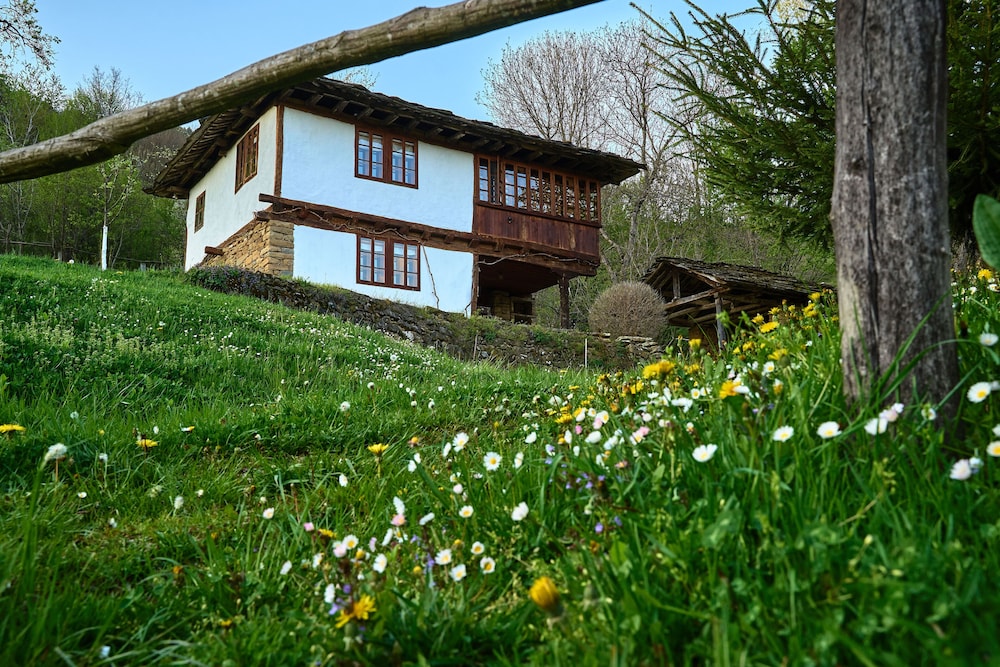 Karashka - Vacation Home