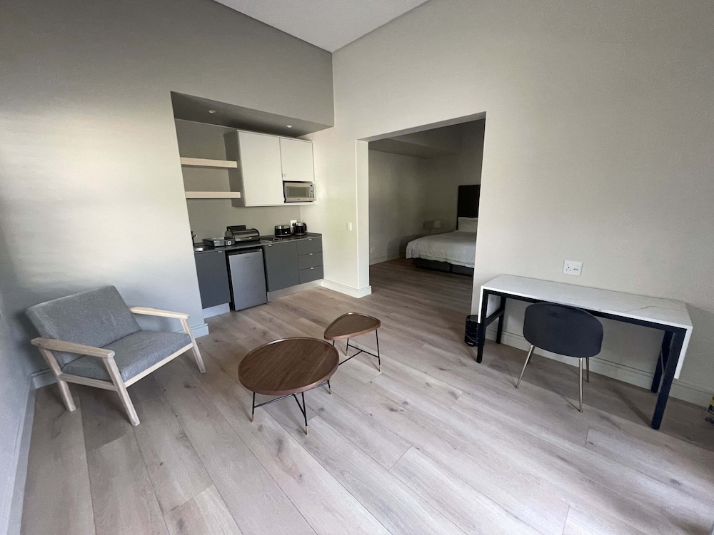 The Wantage Suites