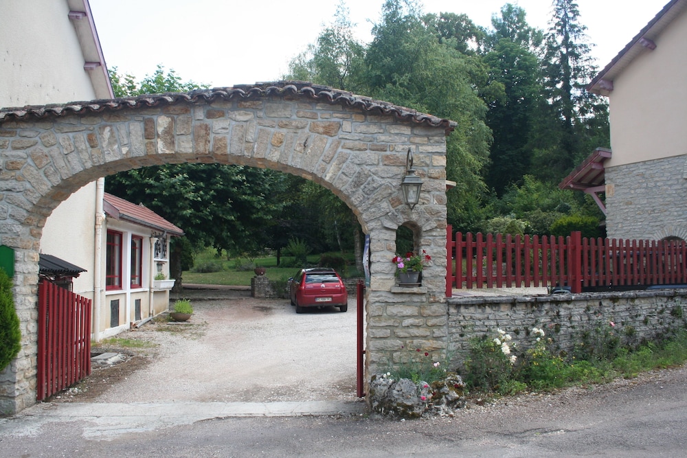La Petite Suisse Bourguignonne