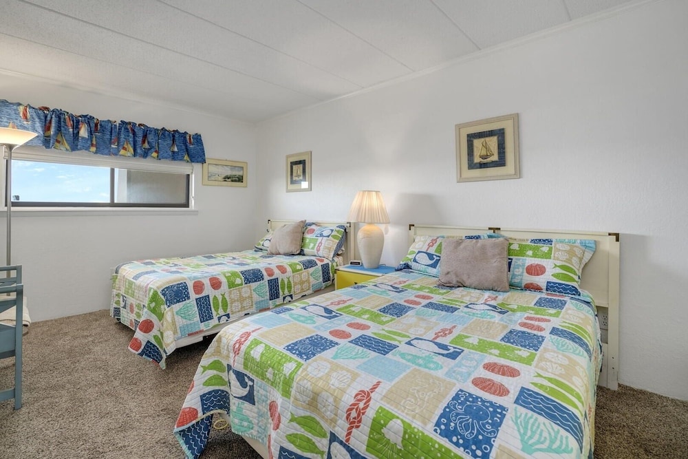 Even Keel 502 2 Bedroom Condo