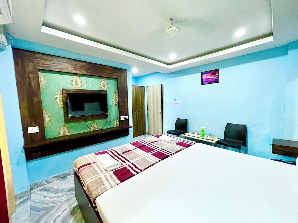 Hotel President Inn -near Temple & Beach