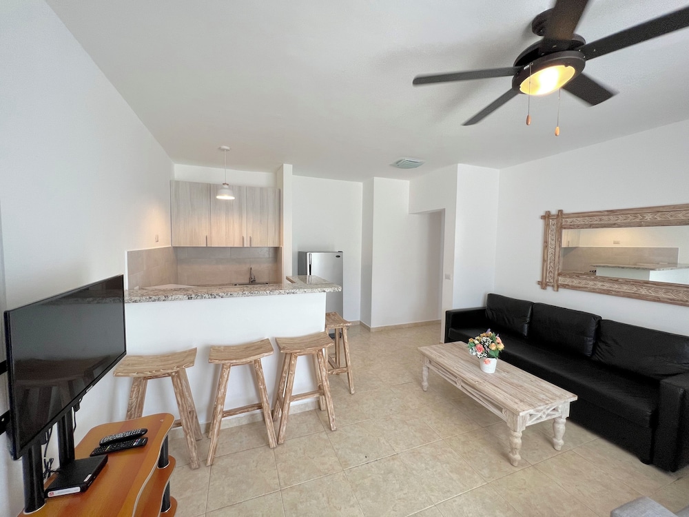 TROPICAL VILLAS playa LOS CORALES