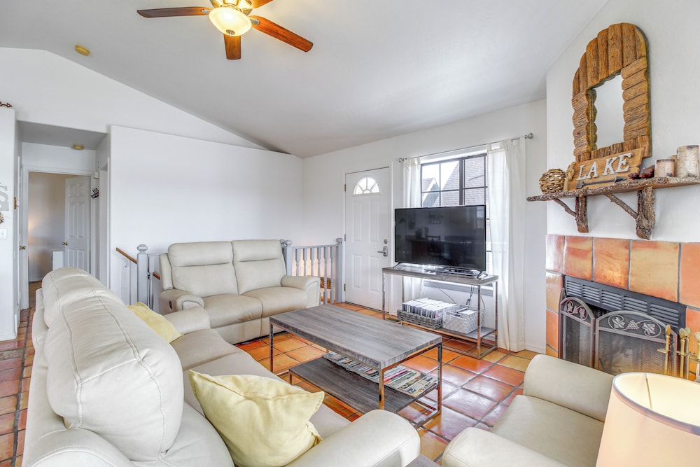 Firelit Nights By the Lake: Cozy Show Low Retreat