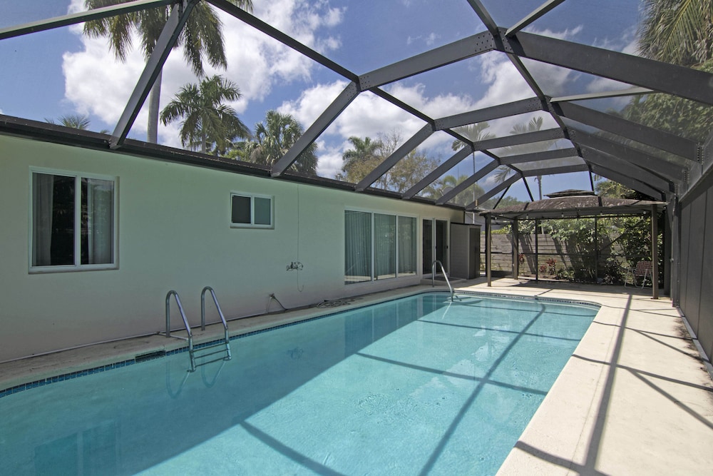Waterfront Oasis w/ Enclosed Pool! - Image 1