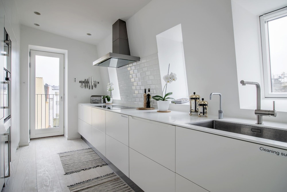Dinesen Collection Signature Penthouse by Royal Theatre