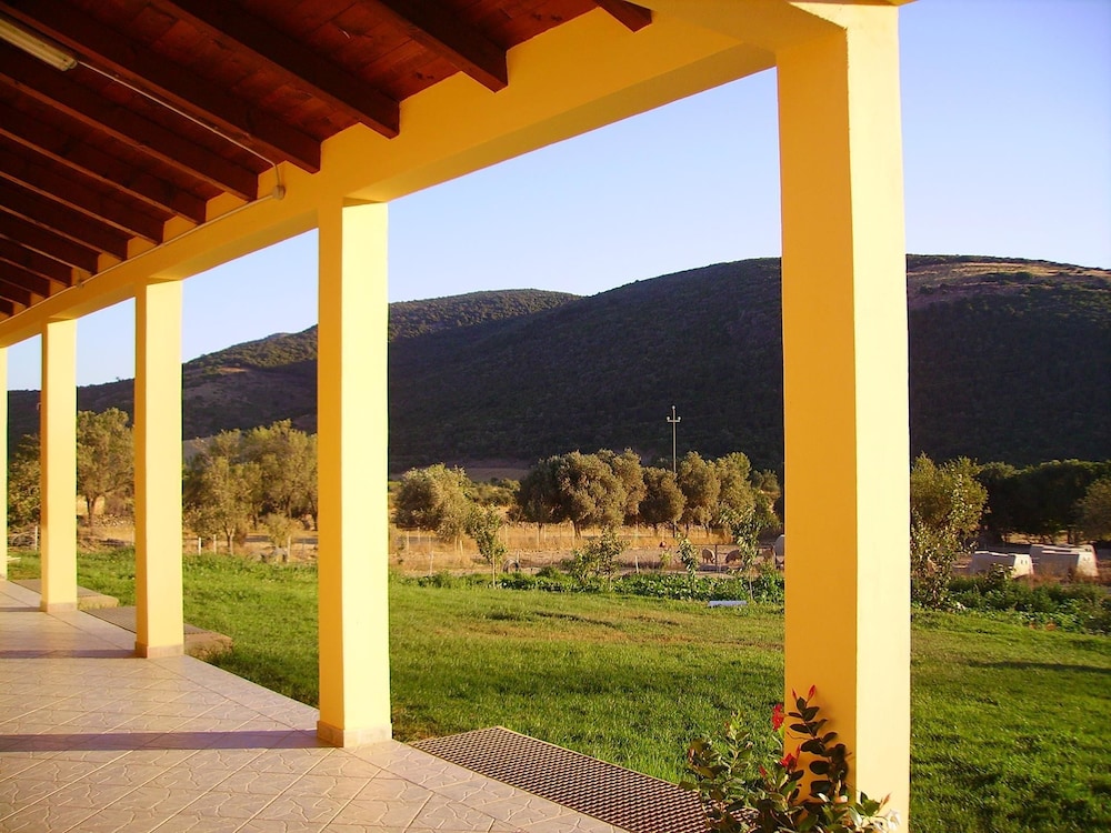 Agriturismo La Grotta del Tesoro