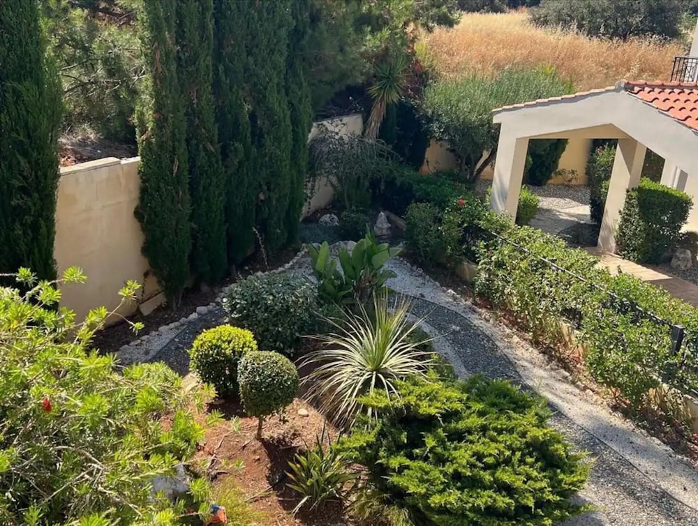 Fab Sea&mountain View Villa Close to the Beach