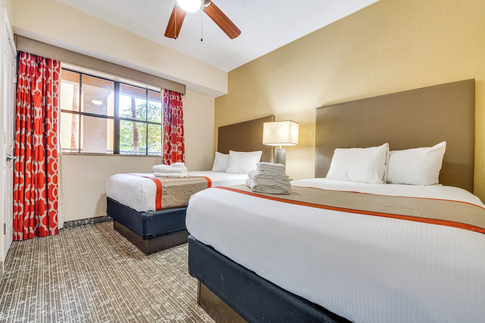 Floridays Resort Condo 11 Mi to Walt Disney World!