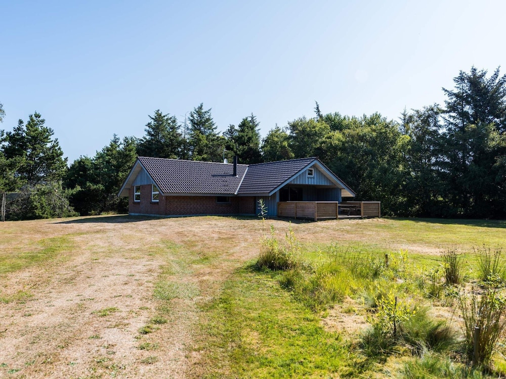 Charming Family Retreat-by Traum view 2