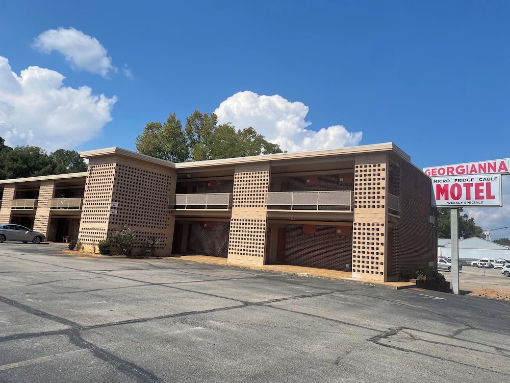 Georgianna Motel