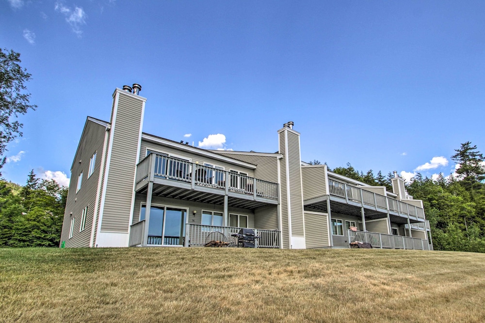 Intervale Family Retreat: Mtn View & Pool Access! view 3