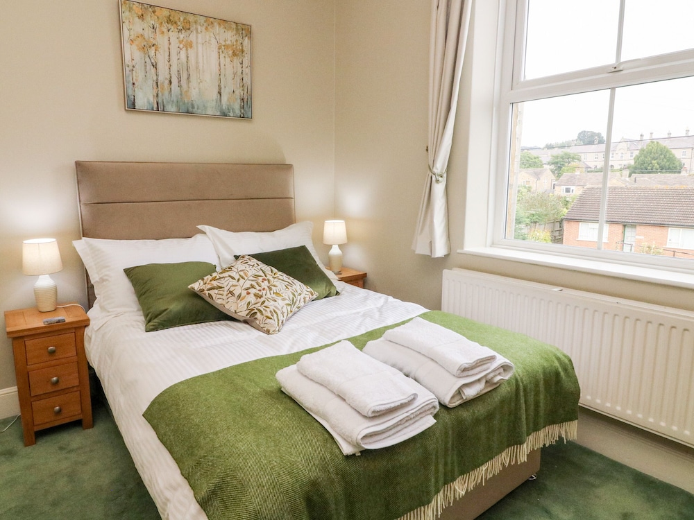 Heanor House