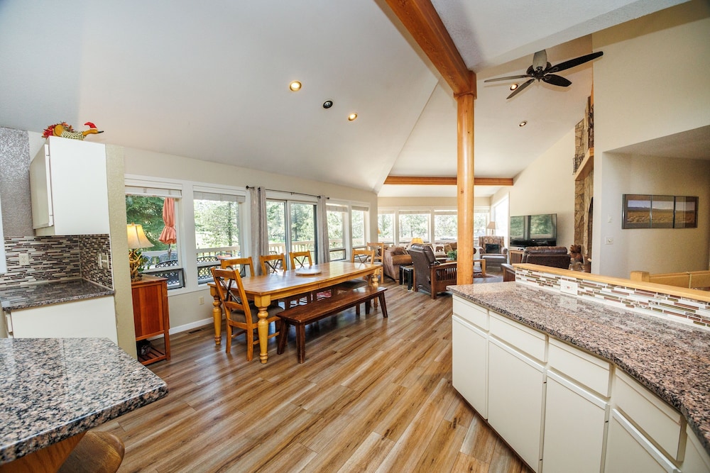 Tan Oak 15 4 Bedroom Home