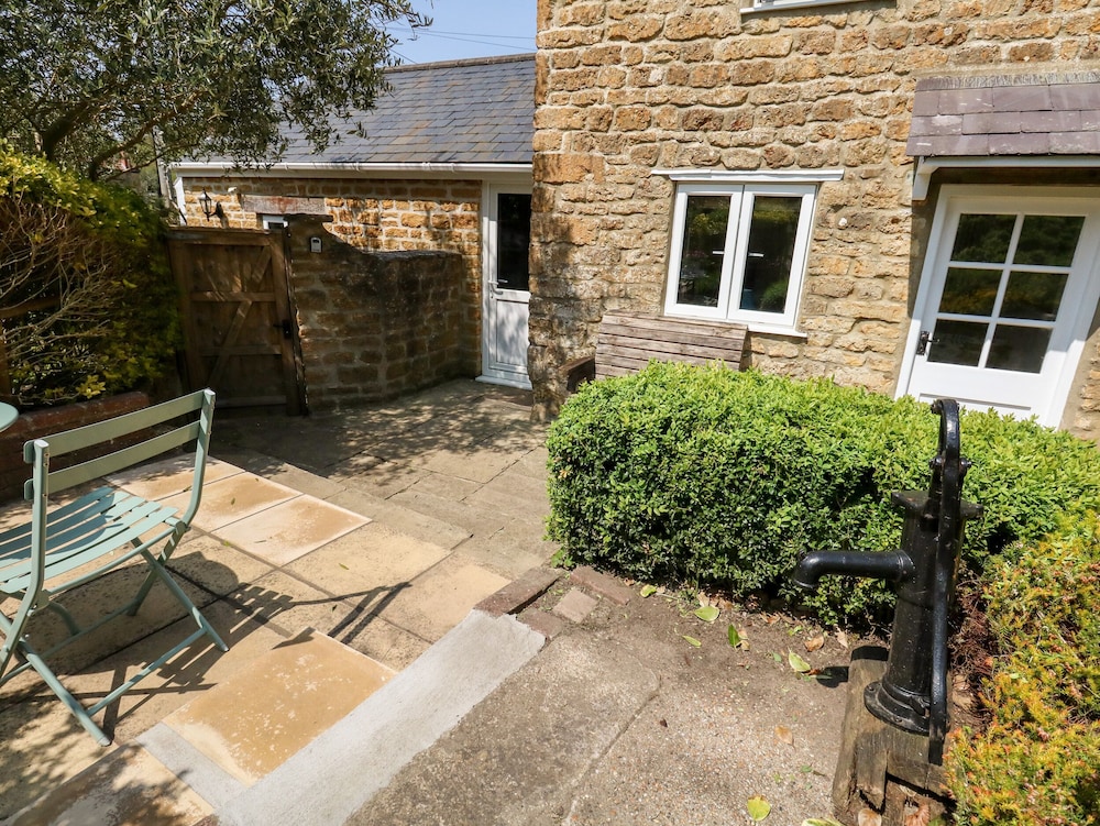 Tiddlers Cottage