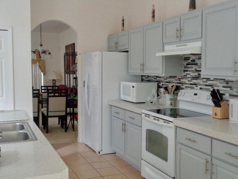 Weikva Villa 4 Bedroom Home