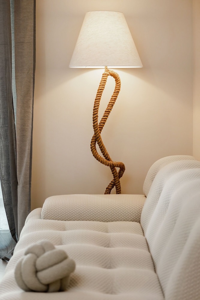 Modern 2bdr at Vida Residences