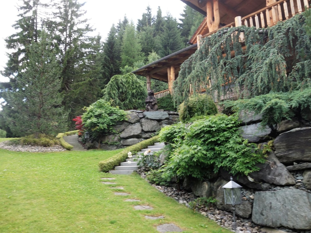 Chalet in Bad Kleinkirchheim With 2 Saunas