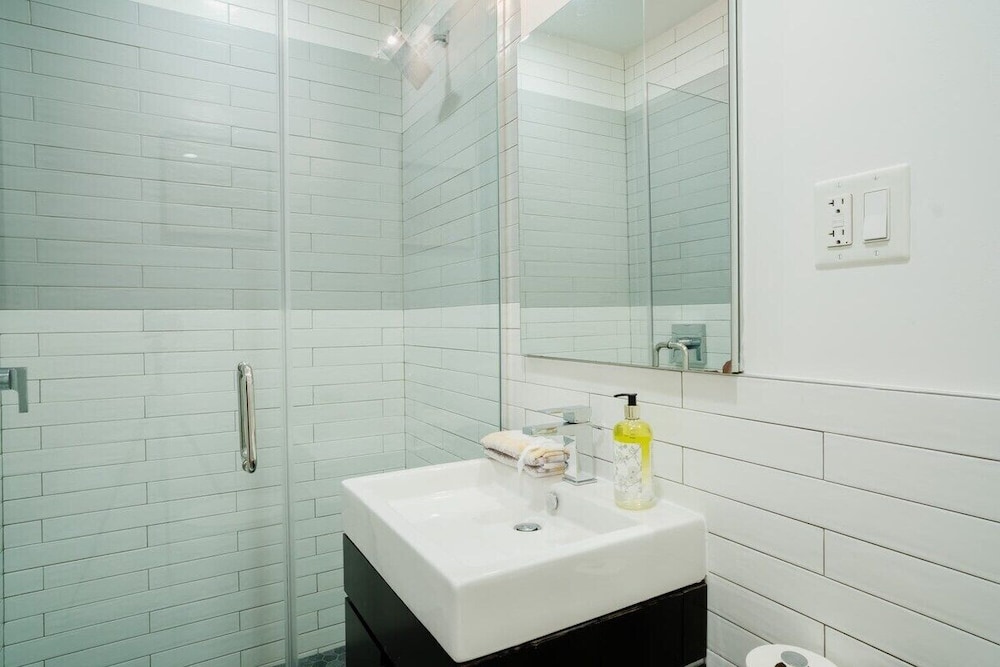 1288 UES Apartments