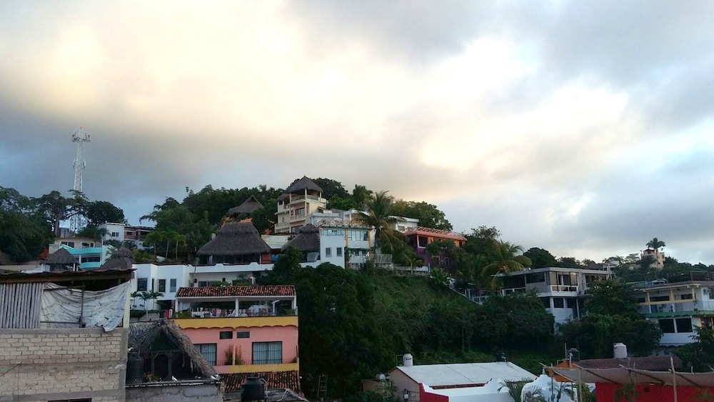 Hotel Don Miguel Plaza - Image 1