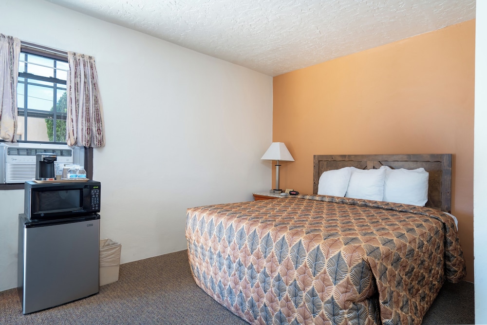 Santa Fe Vacations - King's Rest Court Inn - Property Image 51