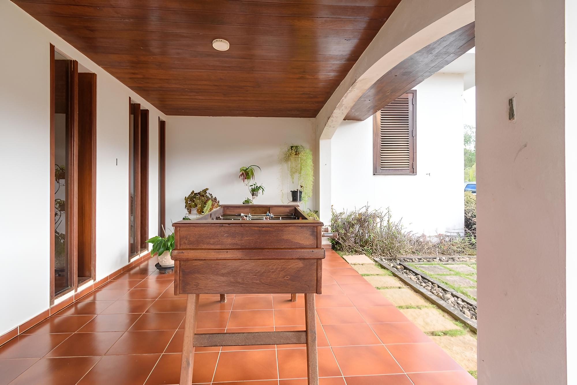 Maravilhoso sítio com vista pra montanha
