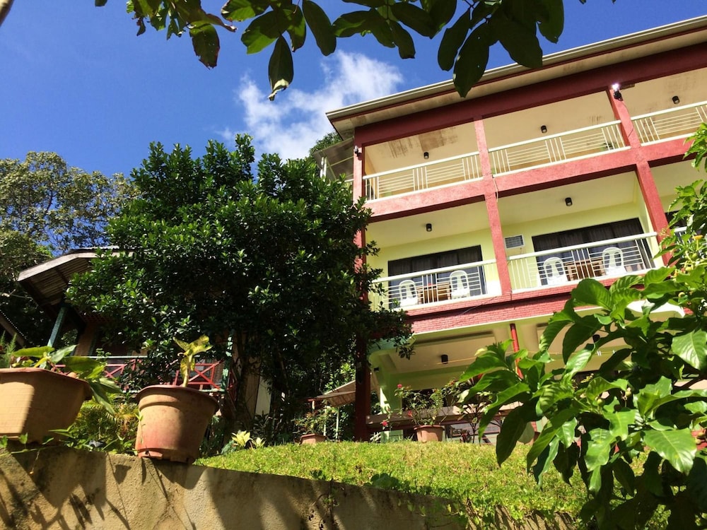 Columbus Inn