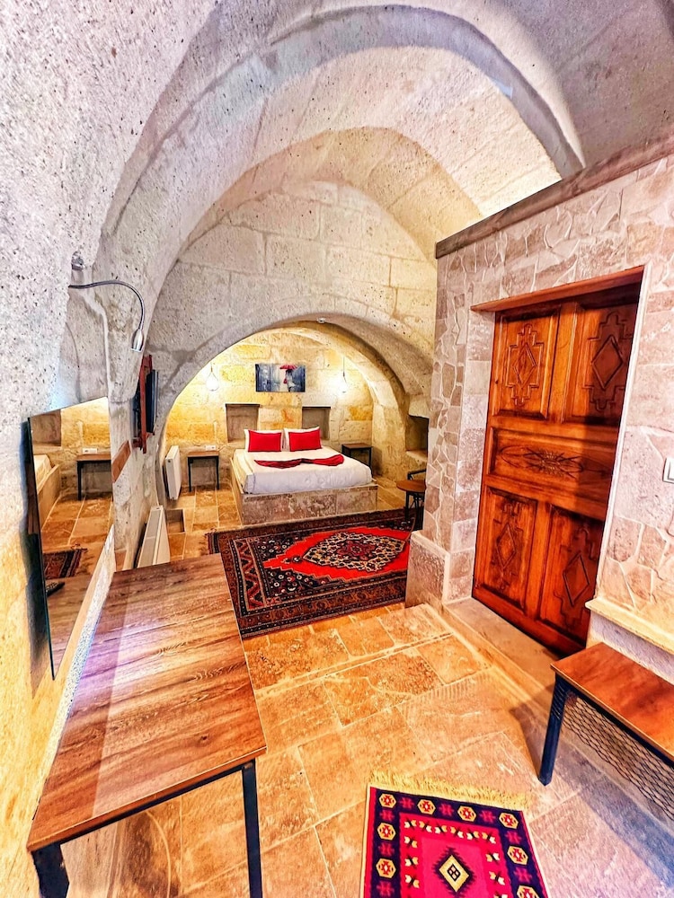 CRİMSON CAPPADOCİA