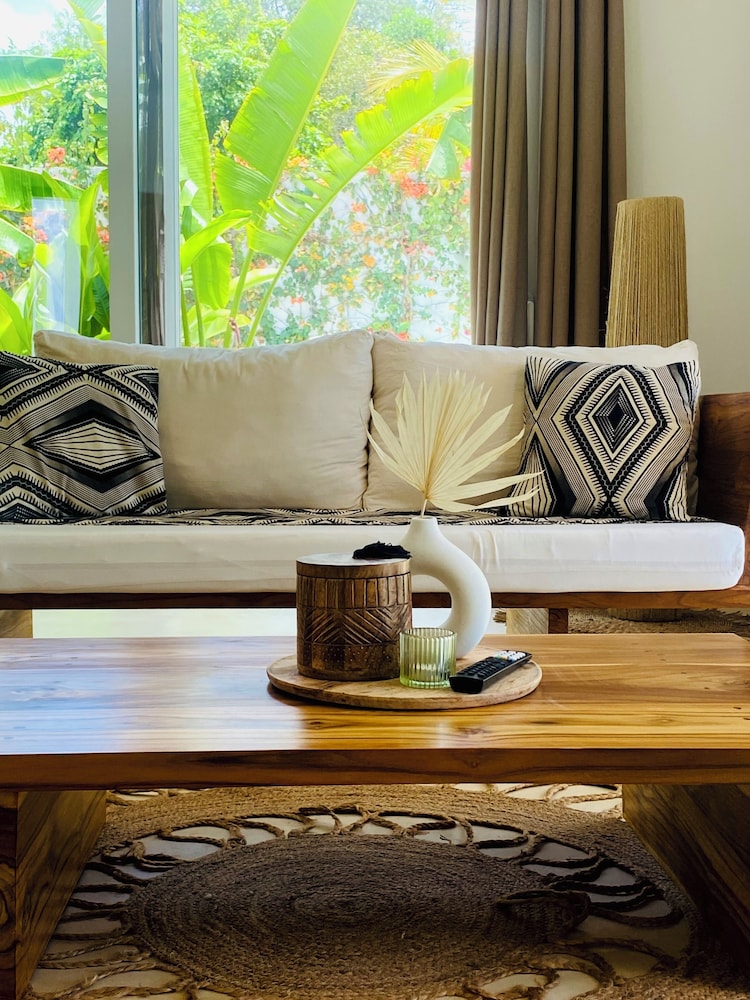 Luxury Lions Villas Zanzibar - with Private Cook&Infinity Pools