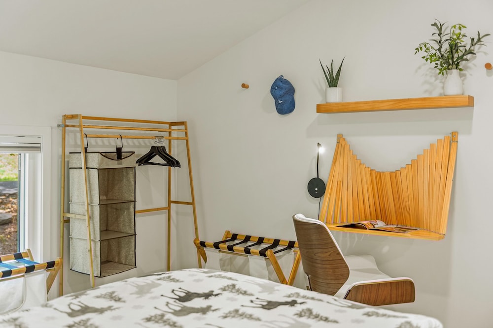 Somerset Lodge by Avantstay Hot Tub Lake Access Community Amenities