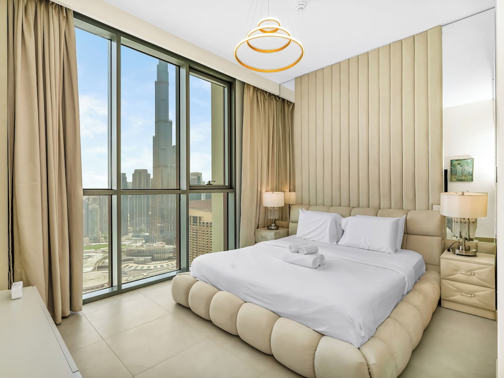High Floor Burj Views over Dubai Mall