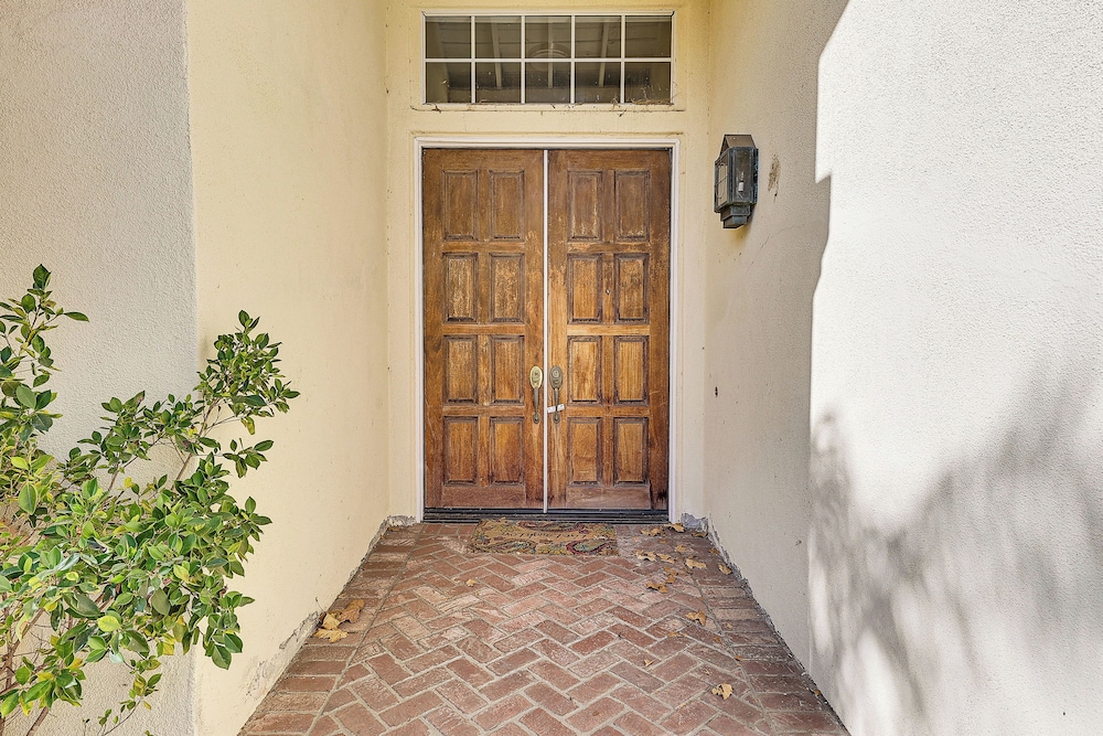 13 Mi to Dtwn Riverside: Socal Family Home!