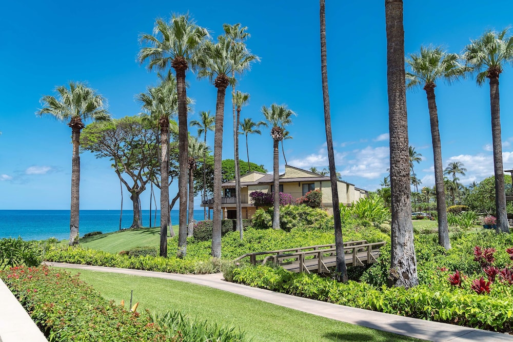 Luxurious Oceanfront Condo at Wailea Elua Village - Unit 1201, Central AC, Wi-fi