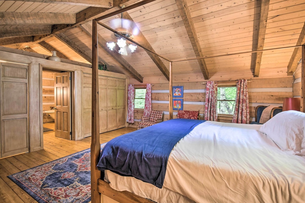 Spacious Sky Valley Home With Resort Perks! view 4