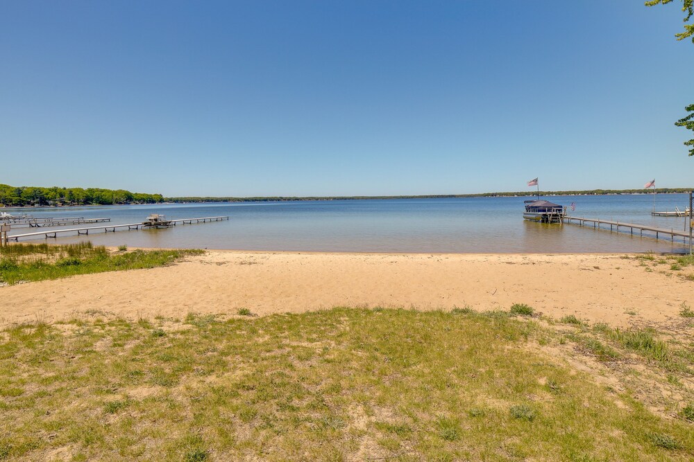 Lake City Vacations - Breezy Lake City Getaway - Walk to Englewood Beach - Property Image 4