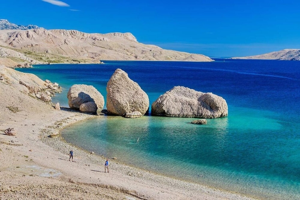 Draga - 15 m From Pebble Beach - A4 view 2
