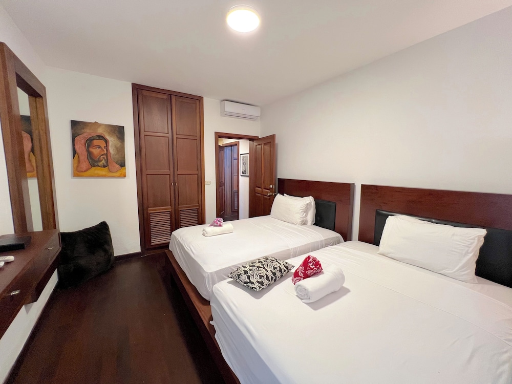 TROPICAL VILLAS playa LOS CORALES