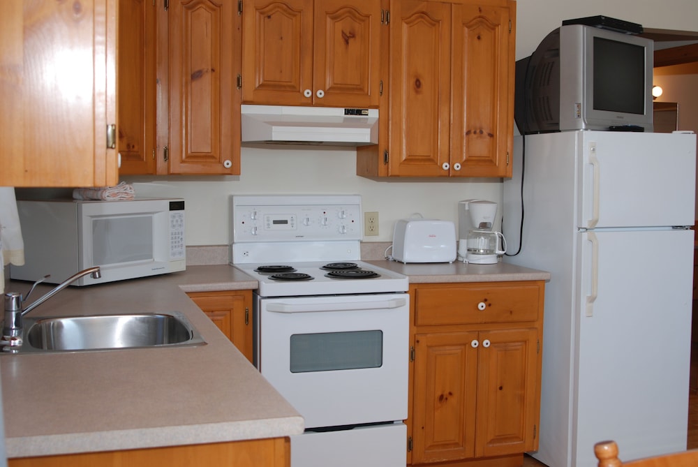 Shining Waters Cottages