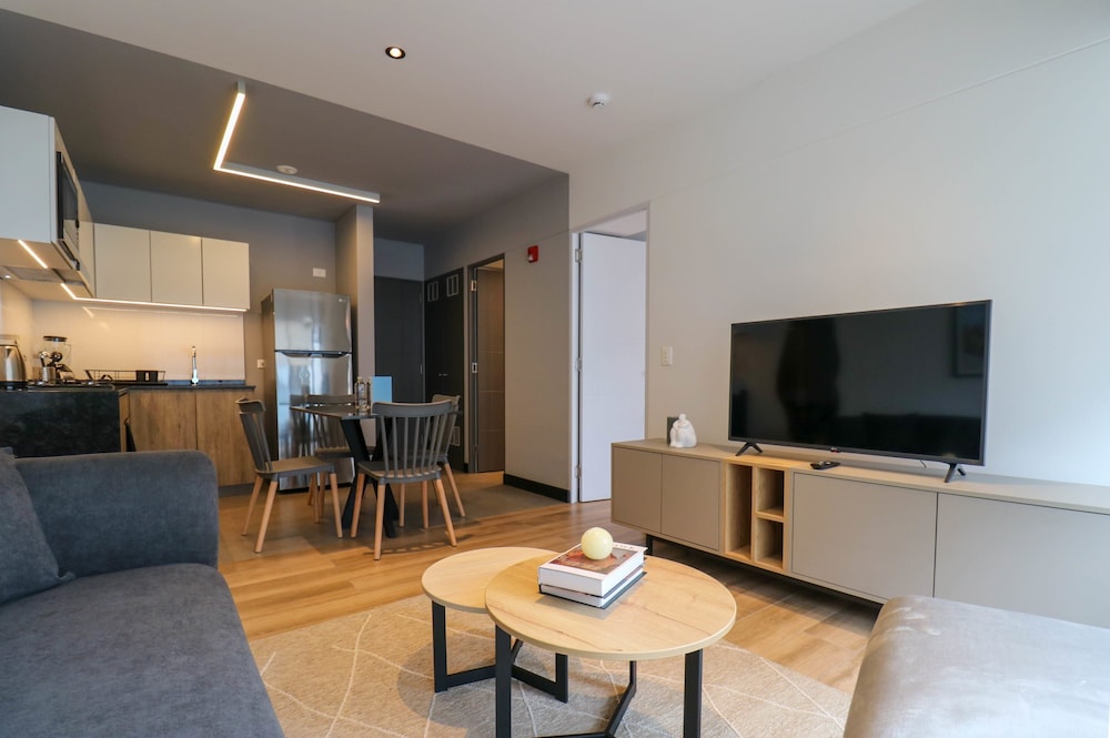 w Stunning 1BR w Perfect View in San Isidro