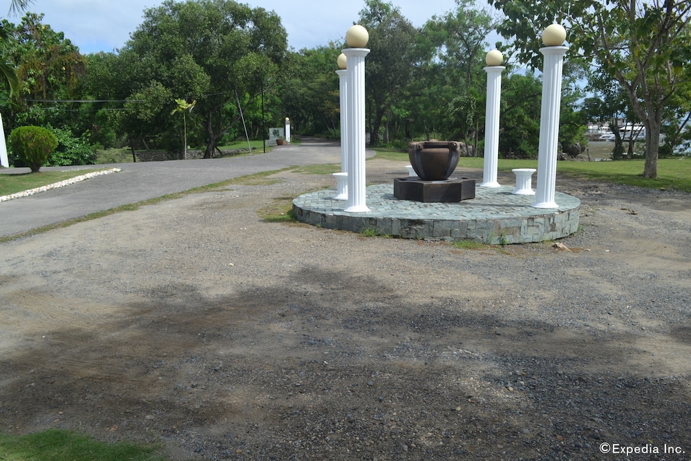 Alfheim Resort