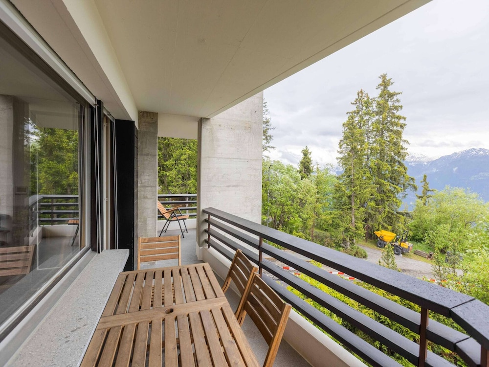 Attractive Apartment in Crans-montana With Sauna