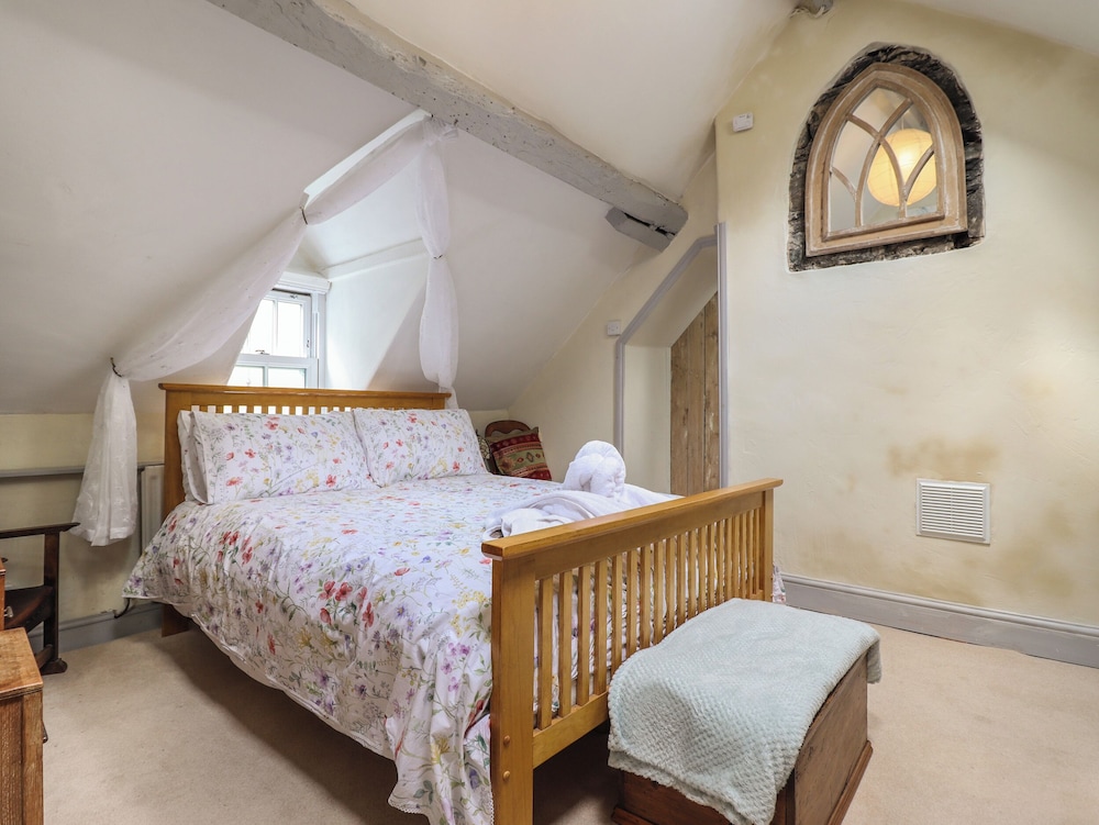 Tyn Y Coed Cottage