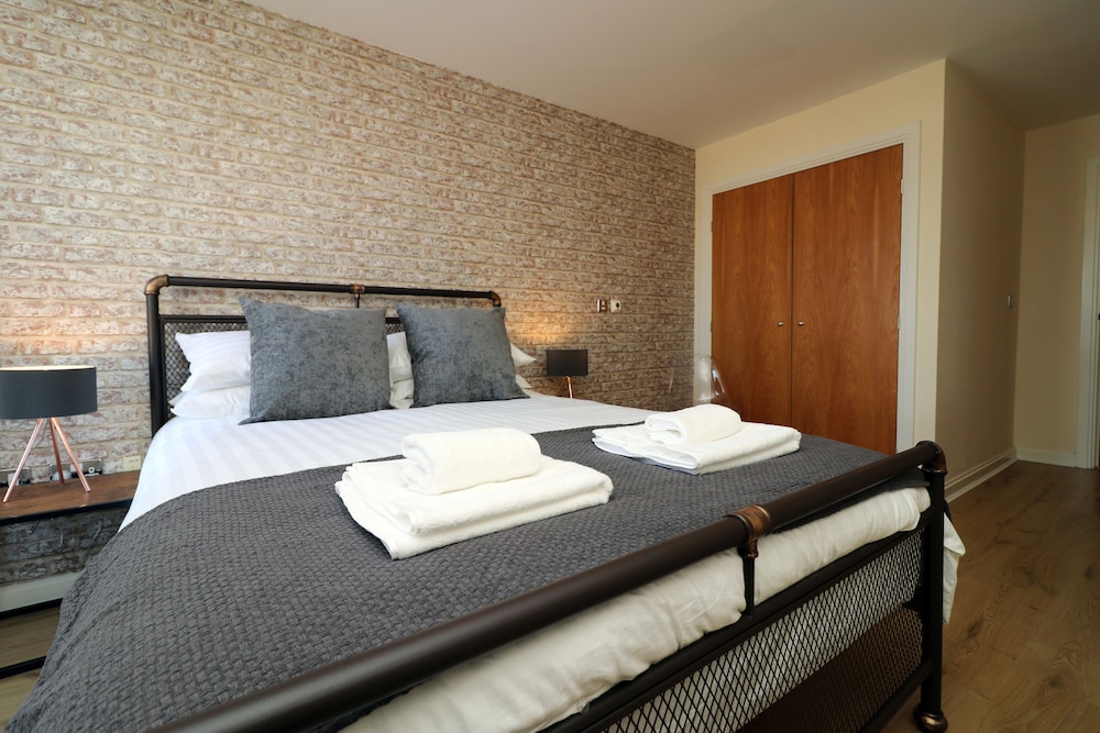 Stay Central Century Wharf view 4