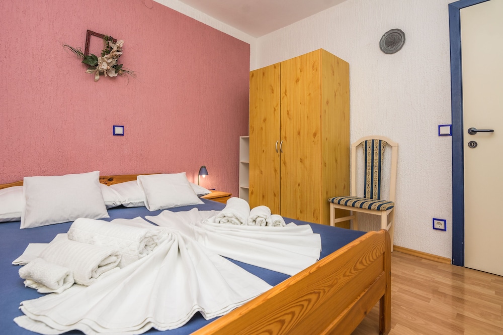 Apartment Kikas view 2